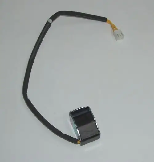 Daikin-Spule mit Kabel und Steckeranschluss, verwendet für das 4-Wege-Ventil in Klimaanlagen oder Wärmepumpen.
